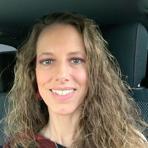 Meet your Posher, Helen